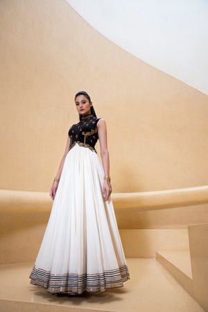 Shantanu and nikhil sale bridal lehenga prices